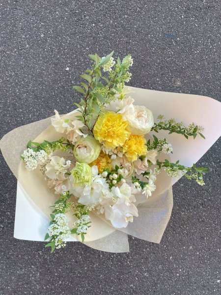 画像2: ギフト用　フラワーブーケ　M (2)